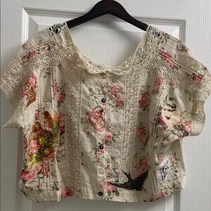 Magnolia Pearl Love Cream Floral Lace Blouse